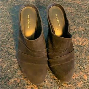 ❤️Liz Claiborne Suede Heeled Mules
